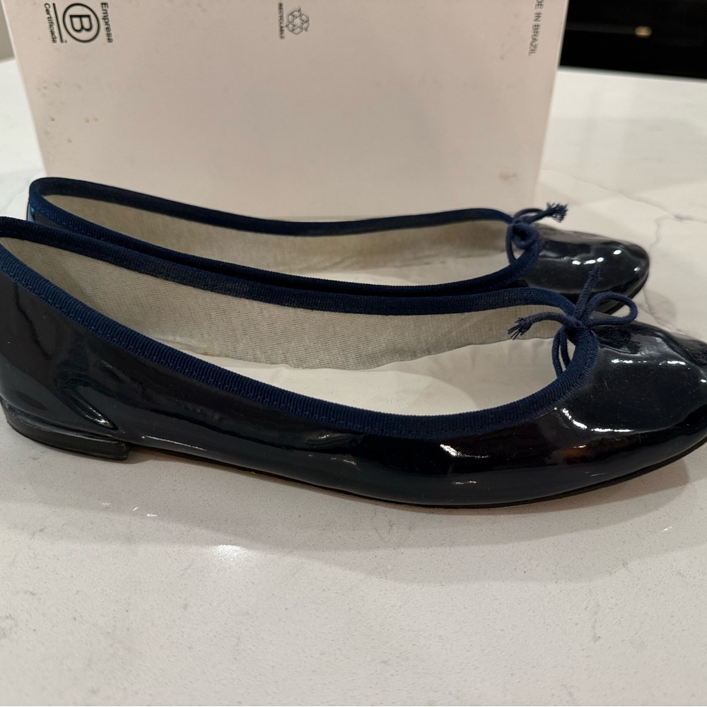 Repetto Dark Blue Glossy Flats size 41 or 10.5